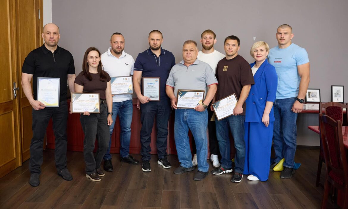 Сила, воля, перемога: спортсмени Хмельниччини отримали обласну премію!