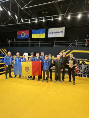 У Хмельницькому відбувся II відкритий турнір з боксу пам’яті Євгена АЗІМОВА